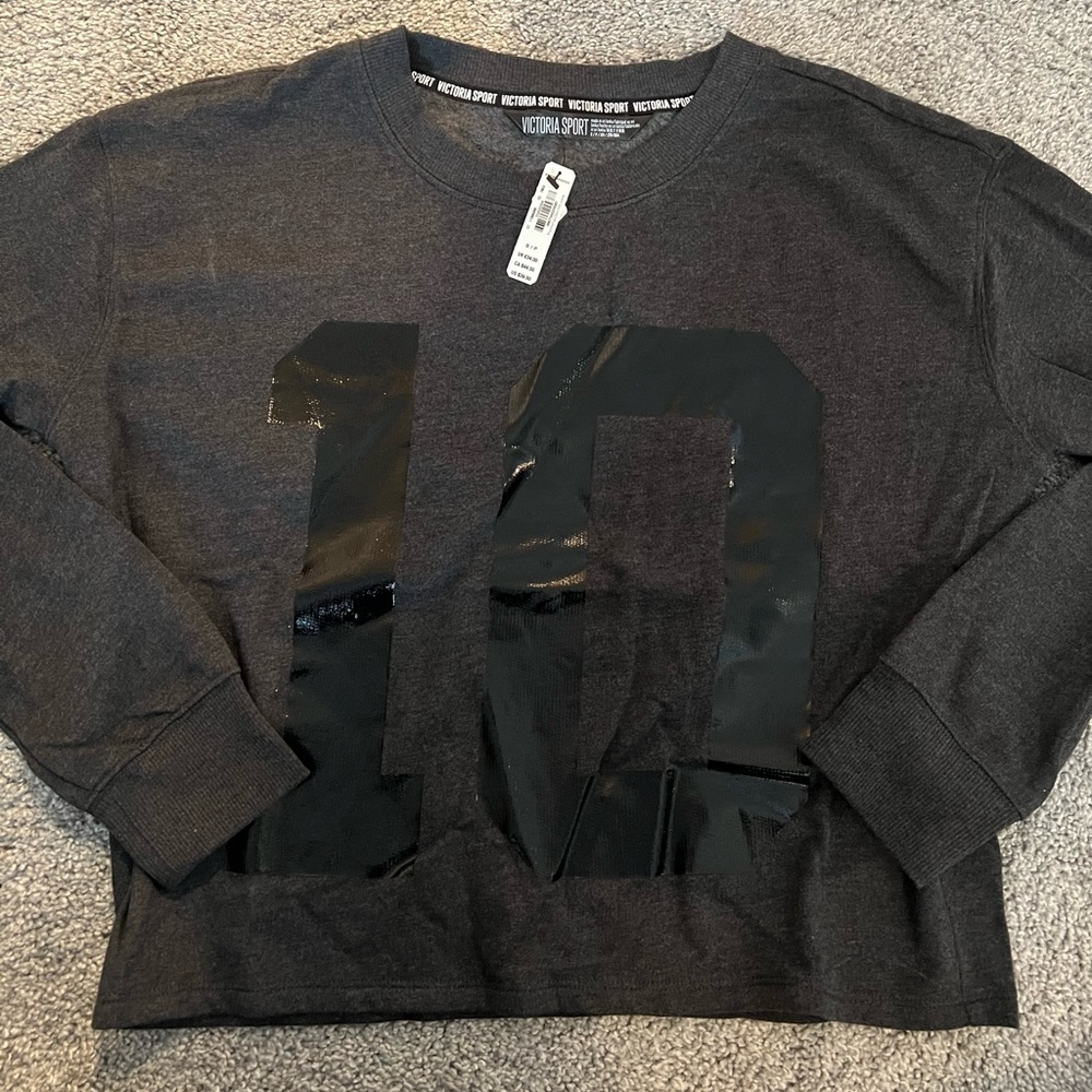 NWT Victoria’s Secret dark gray crewneck sweatshirt hoodie size small